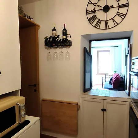 L'arco Nel Borgo Sacrofano