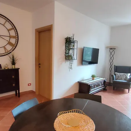 Daire L'arco Nel Borgo *
